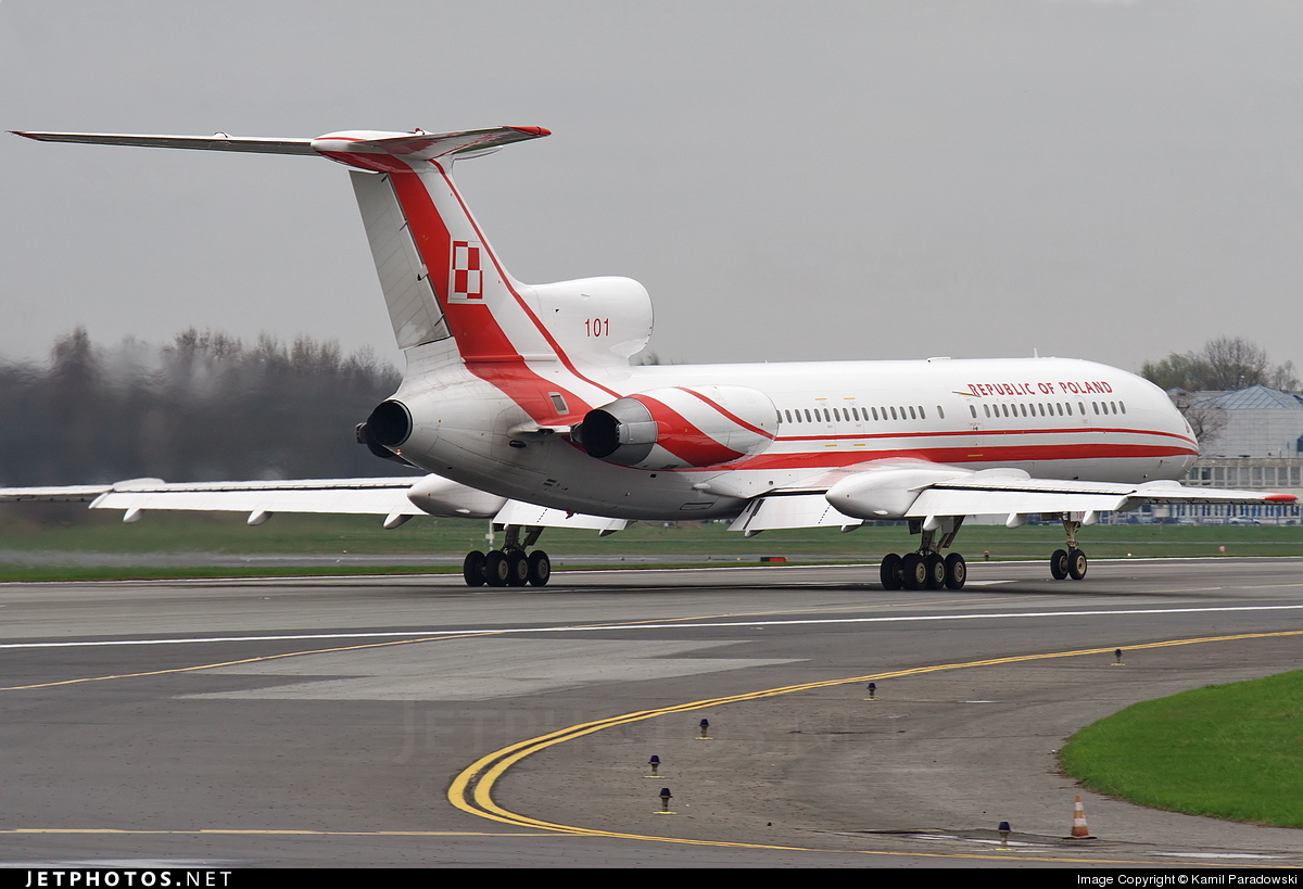 Photo of 101 Tupolev Tu-154M by Kamil Paradowski