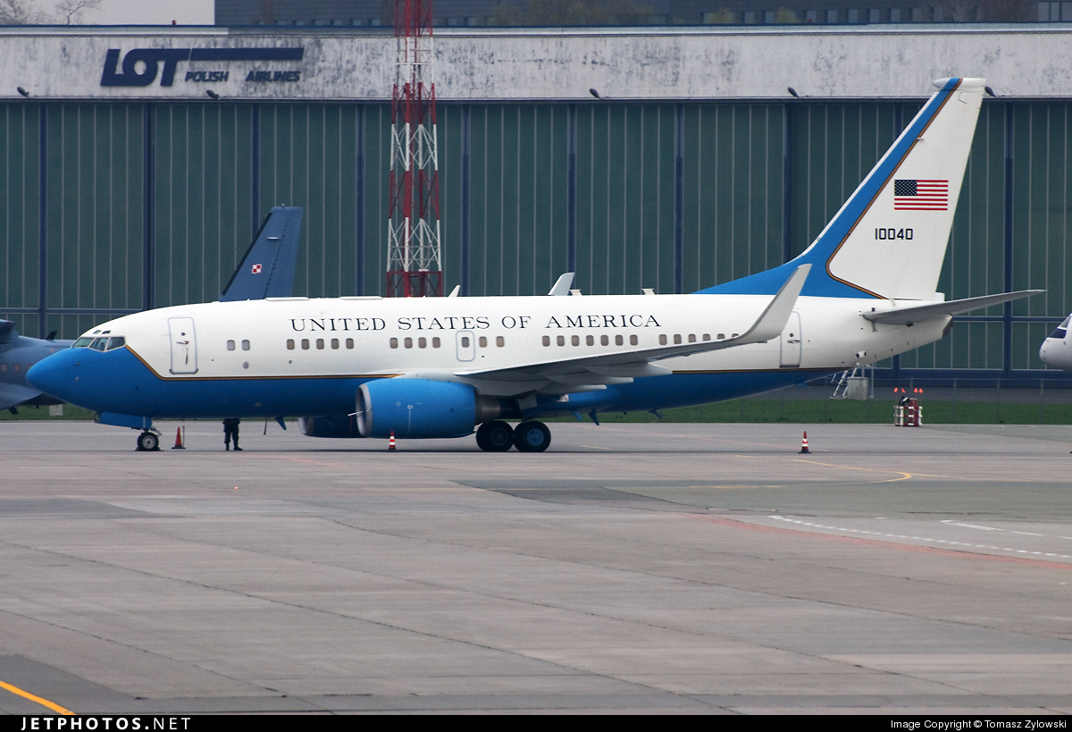 Photo of 01-0040 Boeing C-40B by Tomasz Zylowski