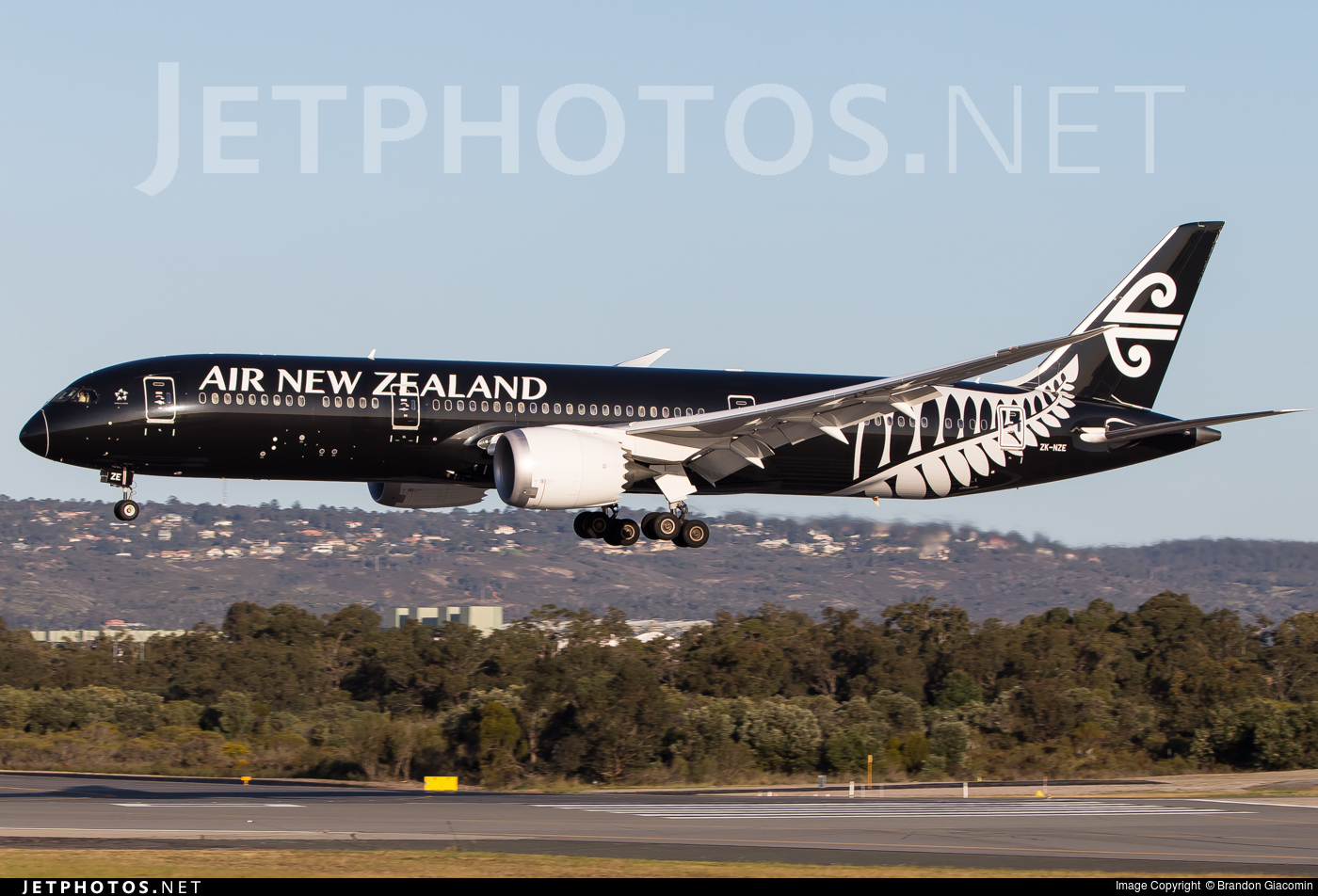 Photo of ZK-NZE Boeing 787-9 Dreamliner by Brandon Giacomin